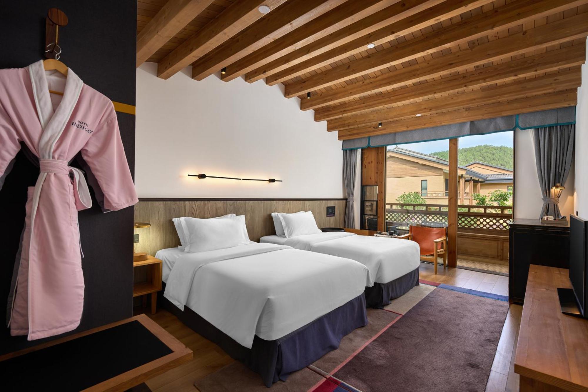 Hotel Indigo Lugu Lake By Ihg Lijiang  Exterior foto