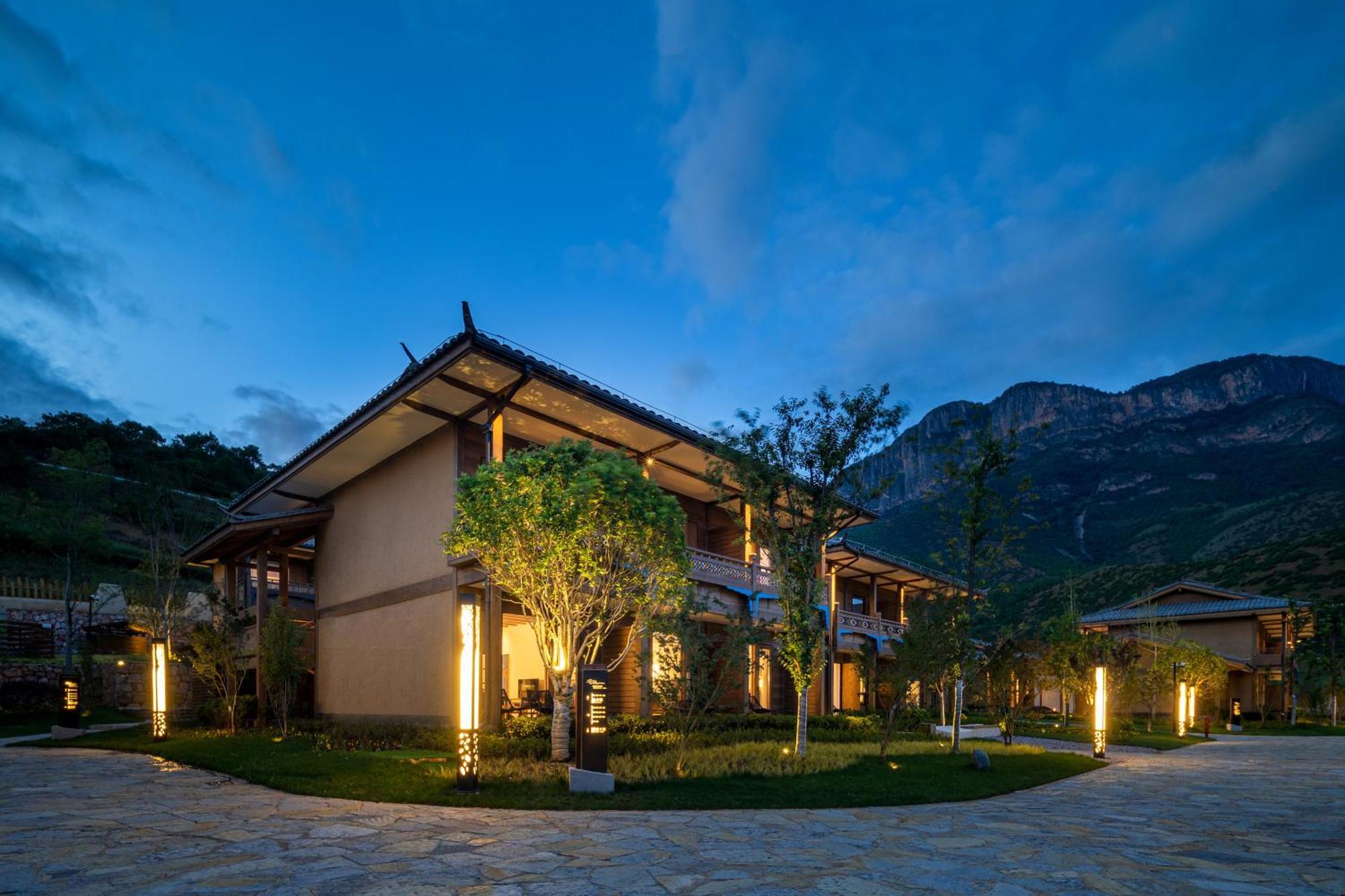 Hotel Indigo Lugu Lake By Ihg Lijiang  Exterior foto