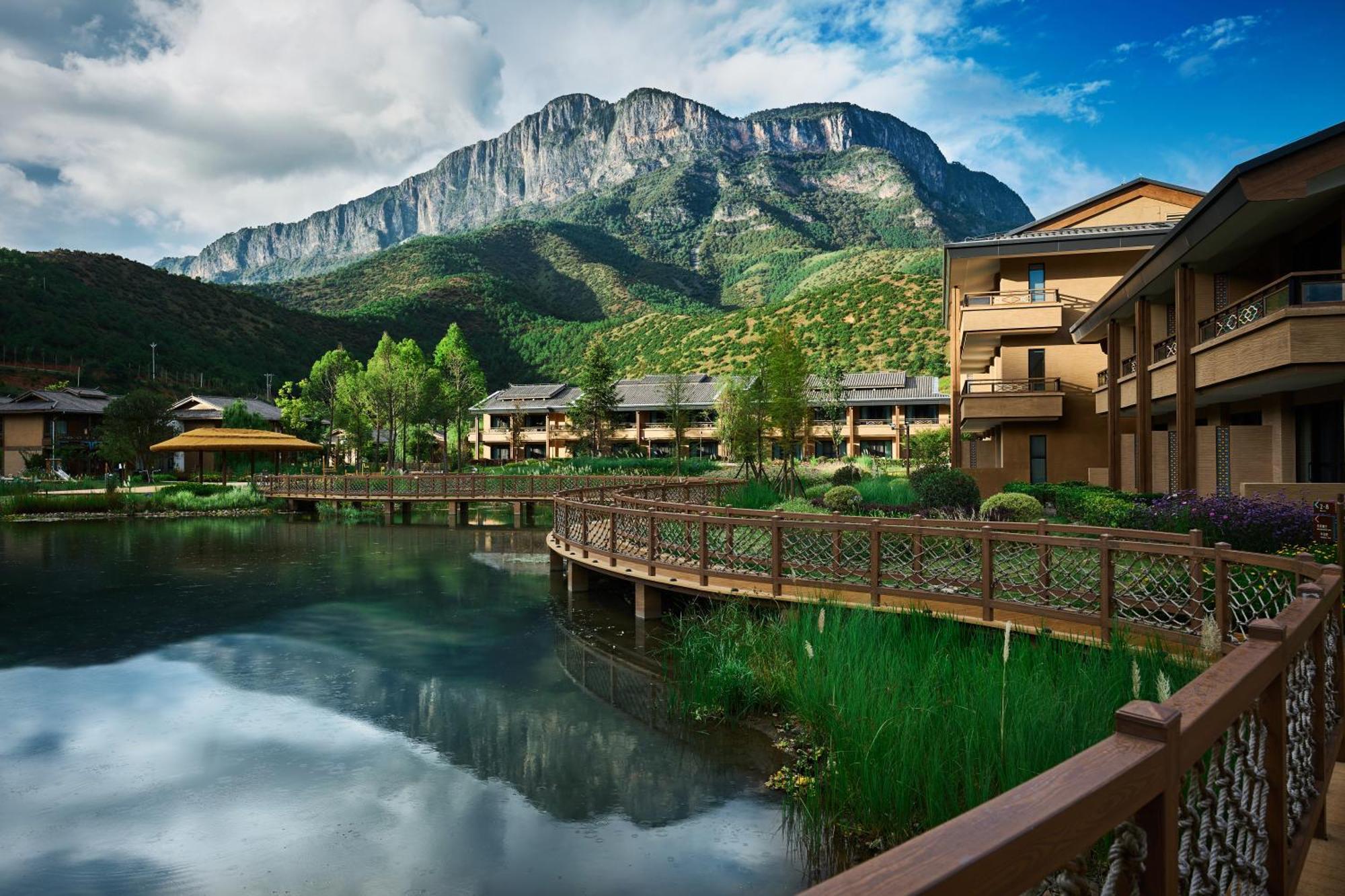 Hotel Indigo Lugu Lake By Ihg Lijiang  Exterior foto